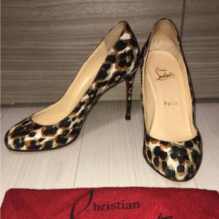 クリスチャンルブタン(Christian Louboutin)のクリスチャンルブタン  パンプス 37.5(ハイヒール/パンプス)