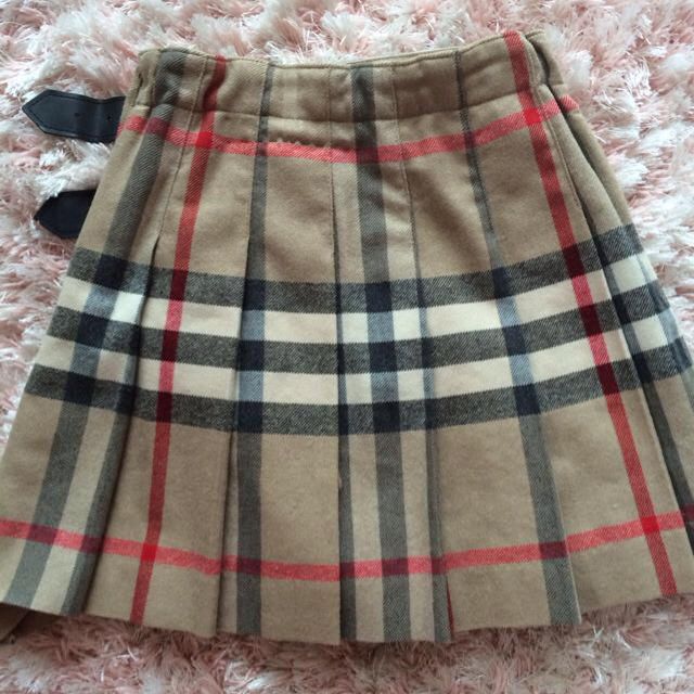 BURBERRY(バーバリー)のバーバリー  正規品 巻スカート キッズ/ベビー/マタニティのキッズ服女の子用(90cm~)(その他)の商品写真