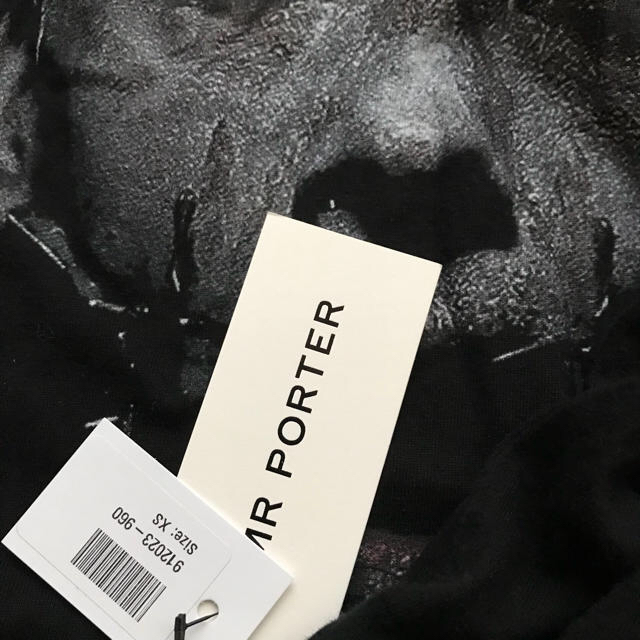 新しく着き Tシャツ/カットソー(半袖/袖なし) tee rammstein vetements 新しく着き Tシャツ/カットソー(半袖/袖なし) tee rammstein vetements