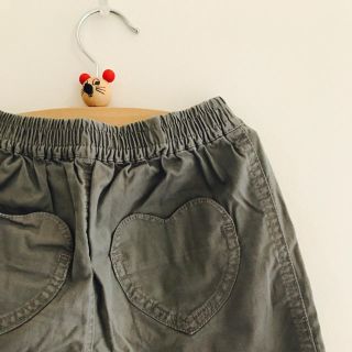 フェリシモ(FELISSIMO)の（出品休止中🙏）フェリシモ ハートのバックポケットパンツ 120(パンツ/スパッツ)