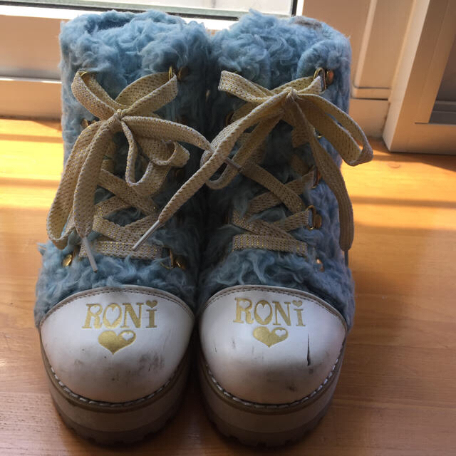 RONI(ロニィ)のRONI ハイカットブーツsize18.0cm キッズ/ベビー/マタニティのキッズ靴/シューズ(15cm~)(スニーカー)の商品写真