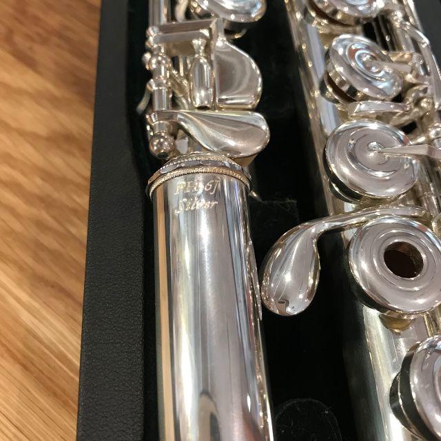 pearl(パール)のパール フルート エントリーモデル 頭部管銀製 リングキー Eメカ付き 楽器の管楽器(フルート)の商品写真