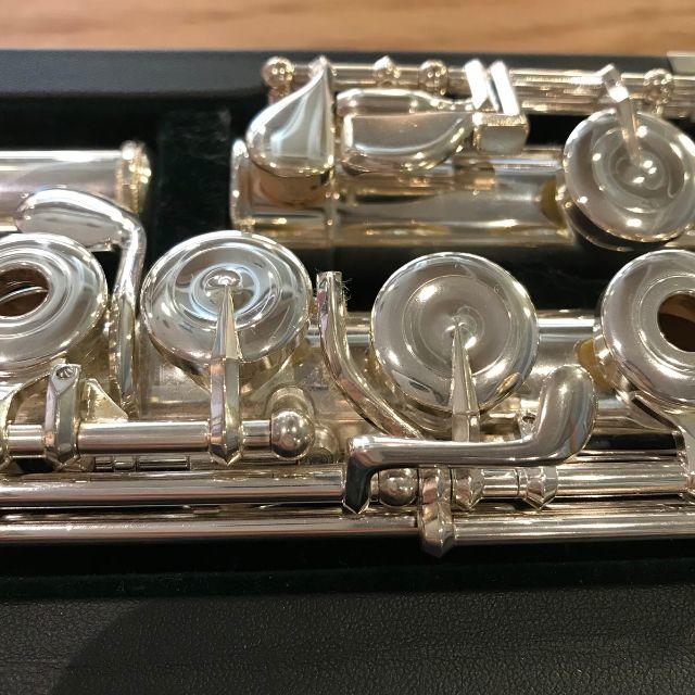 pearl(パール)のパール フルート エントリーモデル 頭部管銀製 リングキー Eメカ付き 楽器の管楽器(フルート)の商品写真