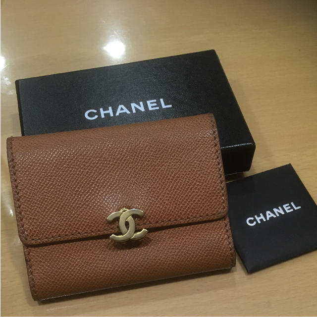 CHANEL(シャネル)のCHANEL キャビアスキン カードケース レディースのファッション小物(名刺入れ/定期入れ)の商品写真