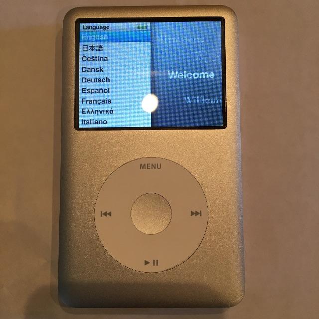 Apple(アップル)のApple iPod classic 80GB スマホ/家電/カメラのオーディオ機器(ポータブルプレーヤー)の商品写真
