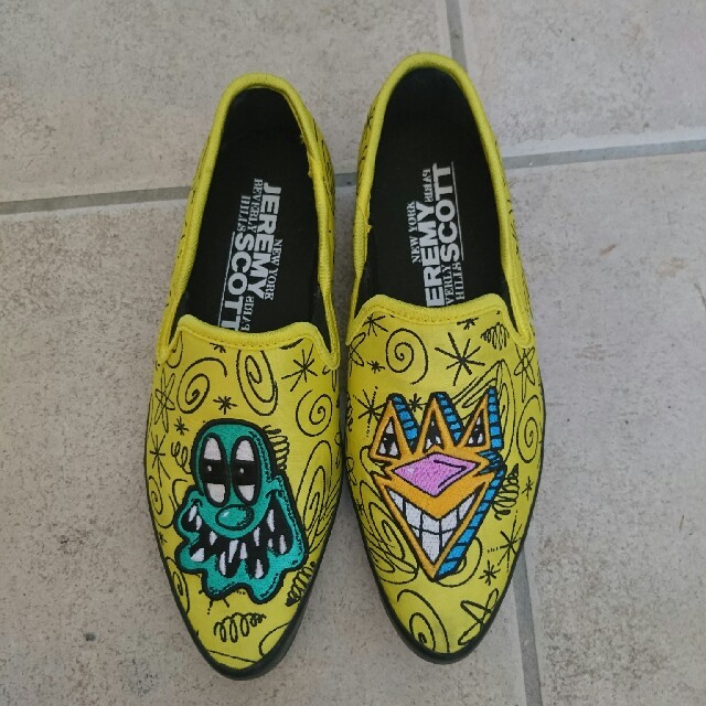 【即完売】adidas JEREMY SCOTT スリッポン 刺繍 マルチカラー