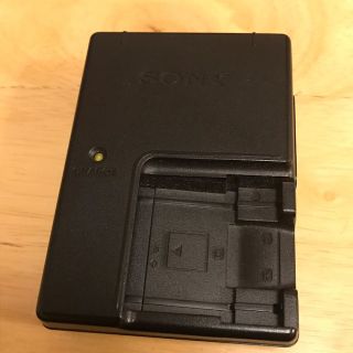 ソニー(SONY)のSONY BC-CS3 充電器アダプター(バッテリー/充電器)