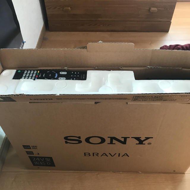 BRAVIA(ブラビア)のSONY BRAVIA 24V型 テレビ KJ-24W450D スマホ/家電/カメラのテレビ/映像機器(テレビ)の商品写真