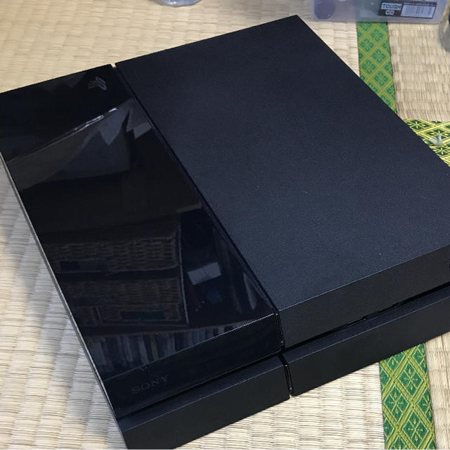 PlayStation4 500GB の通販 by 綾鷹's shop｜プレイステーション4ならラクマ - 値下げ中！
PlayStation®4 ジェット・ブラック 通販在庫