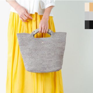 ヘレンカミンスキー(HELEN KAMINSKI)の美品◆保存袋付◆タッセル付◆ヘレンカミンスキー  pinima s/カゴバッグ (トートバッグ)