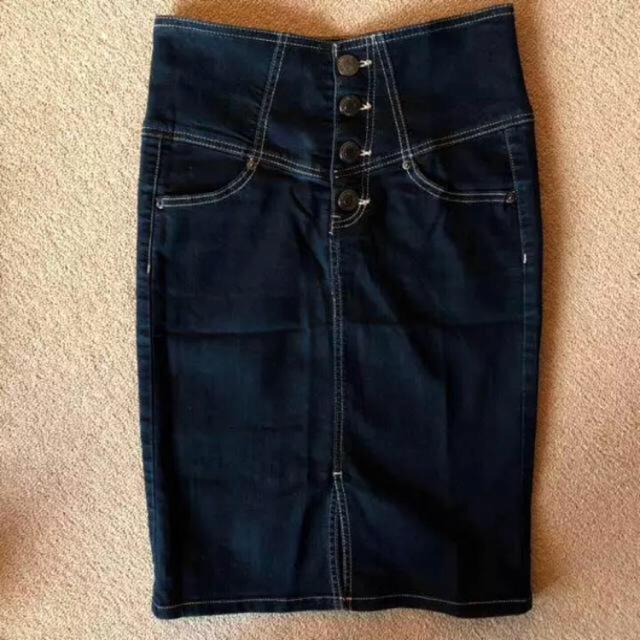 JAM(ジャム)のTシャツ2枚+デニムタイトスカート キッズ/ベビー/マタニティのベビー服(~85cm)(Ｔシャツ)の商品写真