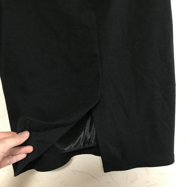 dholic(ディーホリック)のdholic  ブラックペンシルスカート レディースのスカート(ひざ丈スカート)の商品写真