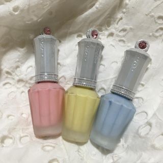 ジルスチュアート(JILLSTUART)の❤︎ ジルスチュアート ❤︎ マットシフォンネイル 3set(マニキュア)