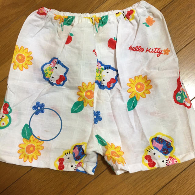 ハローキティ(ハローキティ)のハローキティの甚平 キッズ/ベビー/マタニティのキッズ服女の子用(90cm~)(甚平/浴衣)の商品写真