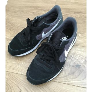 ナイキ(NIKE)のNIKEインターナショナリスト(スニーカー)