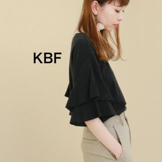 ケービーエフ(KBF)のKBF ティアードスリーブTシャツ 黒 新品タグ付 アーバンリサーチ(Tシャツ(半袖/袖なし))