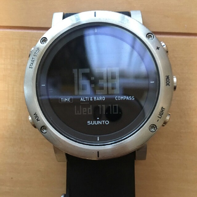 SUUNTO(スント)のSUUNTO 腕時計 メンズの時計(腕時計(デジタル))の商品写真