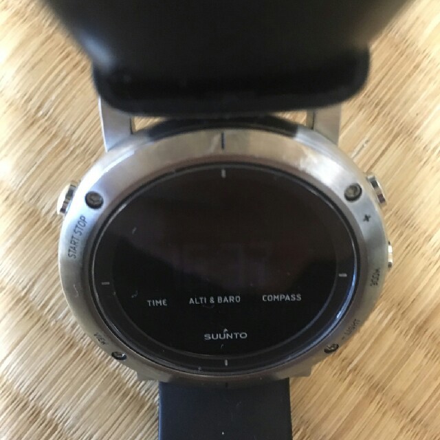 SUUNTO(スント)のSUUNTO 腕時計 メンズの時計(腕時計(デジタル))の商品写真