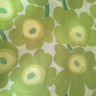 マリメッコ(marimekko)のマリメッコ 生地 ミニウニッコ レア 緑 グリーン(生地/糸)