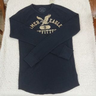 アメリカンイーグル(American Eagle)の【新品】アメリカンイーグル/ 長袖カットソー/サイズ:XS (Tシャツ/カットソー(七分/長袖))