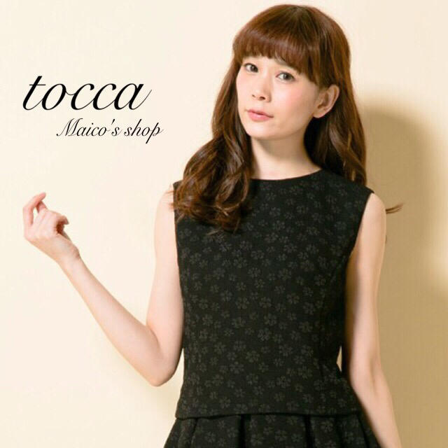 TOCCA(トッカ)の試着程度♡toccaフラワートップス レディースのトップス(シャツ/ブラウス(半袖/袖なし))の商品写真