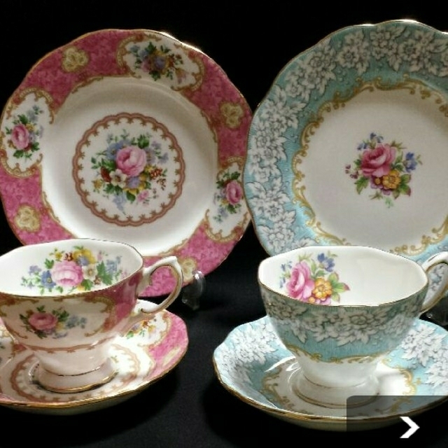 ROYAL ALBERT(ロイヤルアルバート)のカップ＆ソーサー/ケーキ皿⚫️Royal Albert インテリア/住まい/日用品のキッチン/食器(グラス/カップ)の商品写真