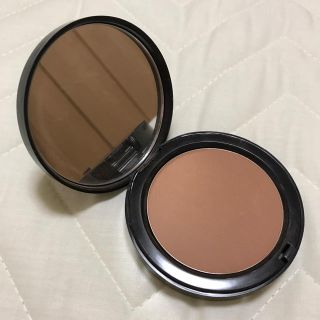 ボビイブラウン(BOBBI BROWN)のシェーディングパウダー(フェイスカラー)