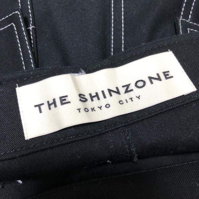 Shinzone(シンゾーン)のTHE SHINZONE ベイカーパンツ ブラック 34 レディースのパンツ(ワークパンツ/カーゴパンツ)の商品写真