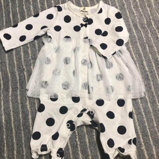 BeBe(ベベ)のＢｅＢｅ　チュール付　水玉ロンパース　☆７０センチ☆ キッズ/ベビー/マタニティのベビー服(~85cm)(カバーオール)の商品写真