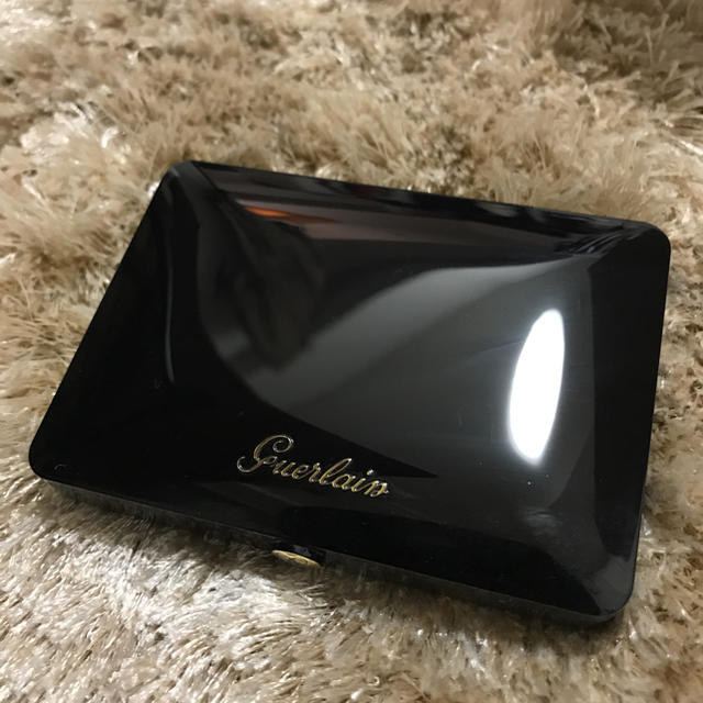 GUERLAIN(ゲラン)の美品 GUERLAIN アイシャドウパレット 02 コスメ/美容のベースメイク/化粧品(アイシャドウ)の商品写真