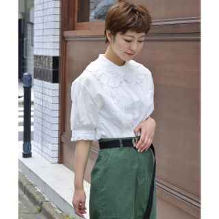 ダブルクローゼット(w closet)のレース襟ショートブラウス (シャツ/ブラウス(半袖/袖なし))