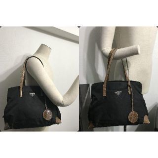 プラダ(PRADA)の●14万プラダ廃盤ＳＴ．ＣＯＣＣＯクロコ型押しショルダーバッグ鍵付★黒●良美品(ショルダーバッグ)