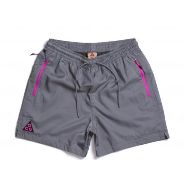 NIKE(ナイキ)のNIKE ACG SHORTS GREY S メンズのパンツ(ショートパンツ)の商品写真