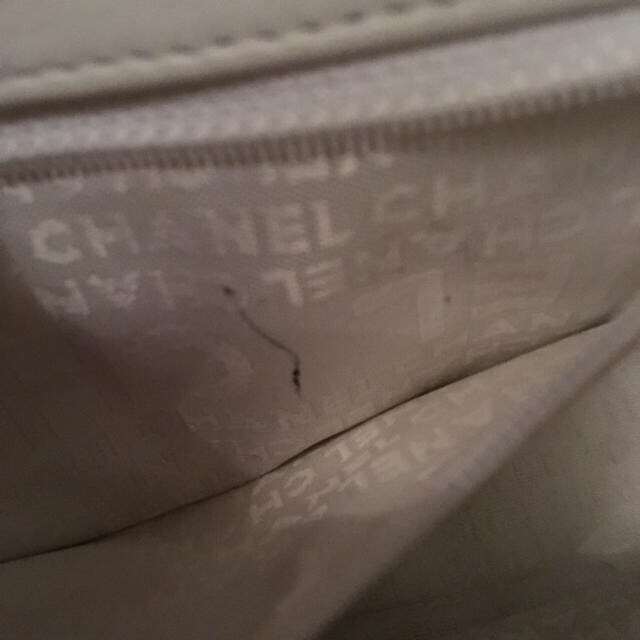 CHANEL(シャネル)のCHANEL ダブルチェーンショルダー レディースのバッグ(ショルダーバッグ)の商品写真