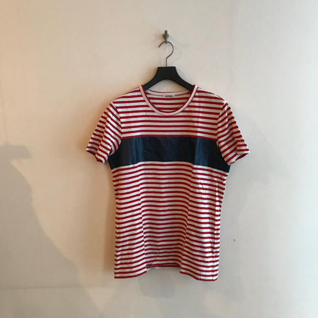 ACNE(アクネ)のAcne アクネ T シャツ 数回着用 美品  メンズのトップス(Tシャツ/カットソー(半袖/袖なし))の商品写真