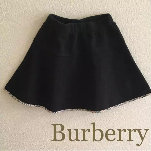 BURBERRY(バーバリー)の専用！バーバリー スカート ☆チェック ライン フレアスカート ☆  キッズ/ベビー/マタニティのキッズ服女の子用(90cm~)(スカート)の商品写真