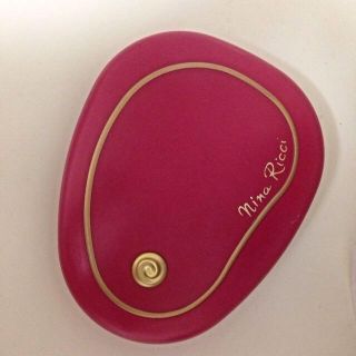 ニナリッチ(NINA RICCI)の新品☆ニナリッチ メイクコンパクト(その他)