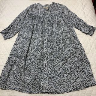 ネストローブ(nest Robe)の【美品】Vlas Blomme 小花柄前開きワンピ (ロングワンピース/マキシワンピース)