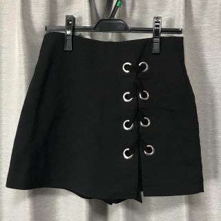 stradivarius スカパン(ショートパンツ)