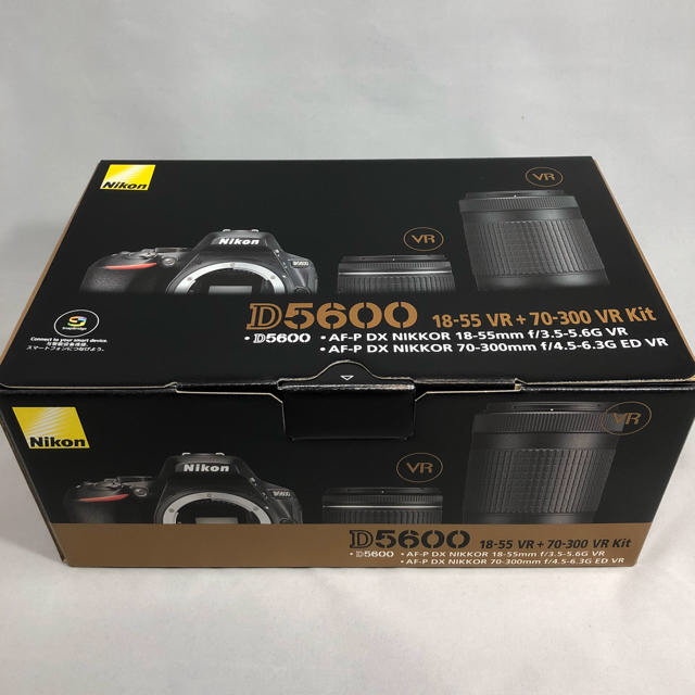 カメラ新品 未使用 Nikon ニコン D5600 ダブルズームキット メーカー保証付