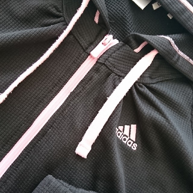 adidas(アディダス)の★ adidas ★Tｼｬﾂ&ｼﾞｬｰｼﾞ上下ｾｯﾄ スポーツ/アウトドアのトレーニング/エクササイズ(その他)の商品写真