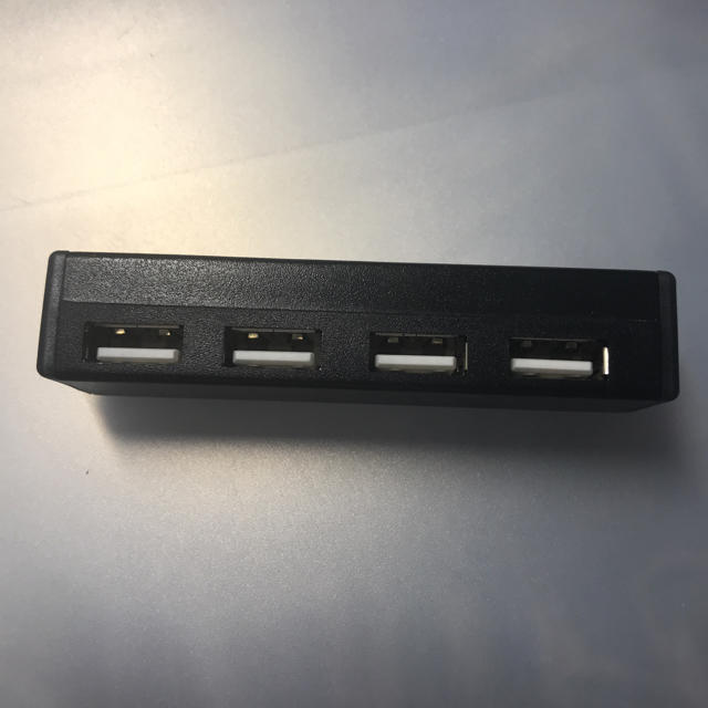 USB2.0ハブ 4ポート 増設 スマホ/家電/カメラのPC/タブレット(PC周辺機器)の商品写真