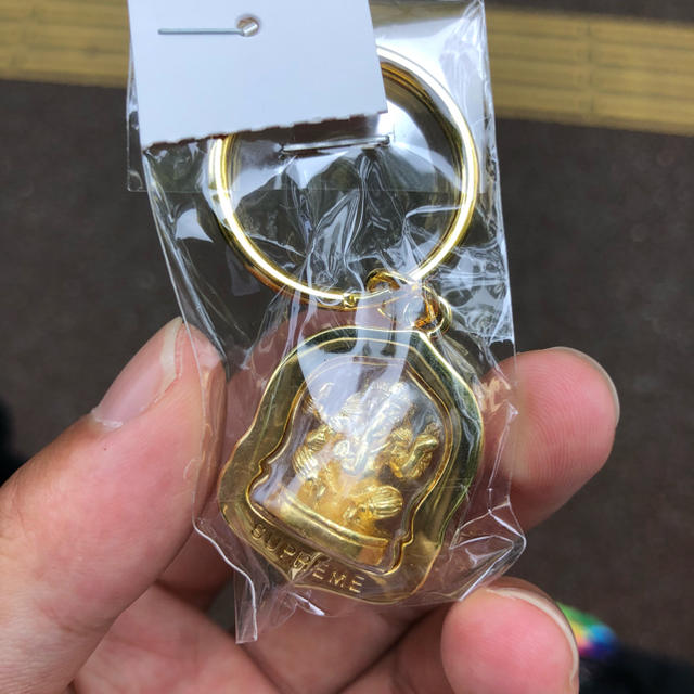 Supreme - supreme ガネーシャ キーホルダー新品の通販 by Supreme - supreme ガネーシャ キーホルダー新品の通販 by