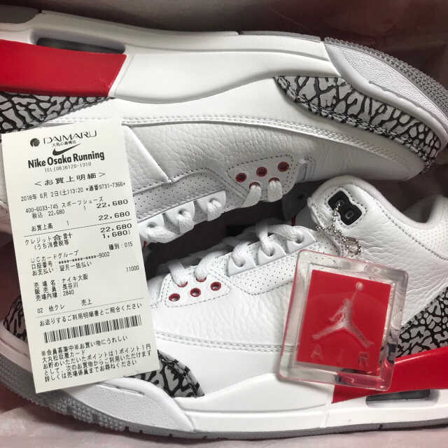 NIKE(ナイキ)のNIKE   AIR  JORDAN 3 メンズの靴/シューズ(スニーカー)の商品写真