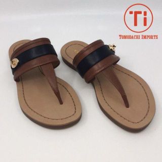 コーチ(COACH)のCOACH Eileen Sandals フラット サンダル (サンダル)