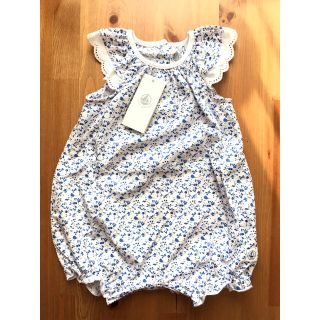 プチバトー(PETIT BATEAU)の12m プチバトー プリントショートロンパース（ブルー）(ロンパース)