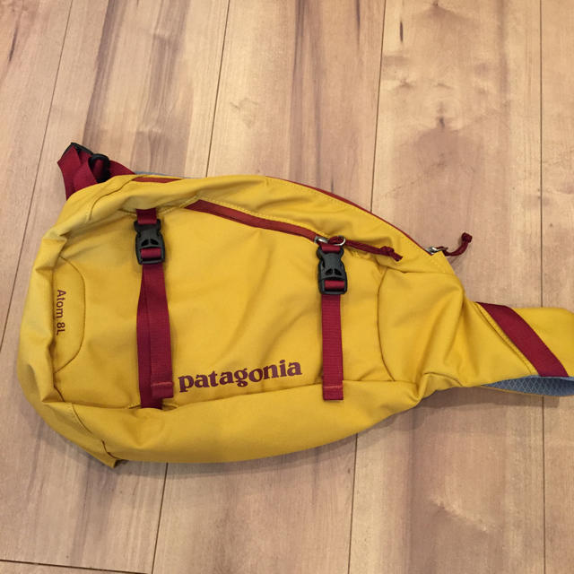 patagonia(パタゴニア)のパタゴニア アトムスリング 8L  レディースのバッグ(ボディバッグ/ウエストポーチ)の商品写真