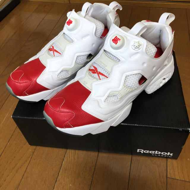 UNDEFEATED(アンディフィーテッド)のUNDEFEATED PUMP OG ポンプ アンディフィーテッド メンズの靴/シューズ(スニーカー)の商品写真