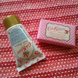 キャスキッドソン(Cath Kidston)のイギリスで購入  キャスキッドソン  ミニバスセット(タオル/バス用品)