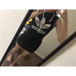 アディダス(adidas)のadidas ノースリーブワンピース(ミニワンピース)